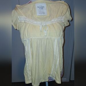 *SOLD* Rare Abercrombie & Fitch Yellow Lace Trim Top